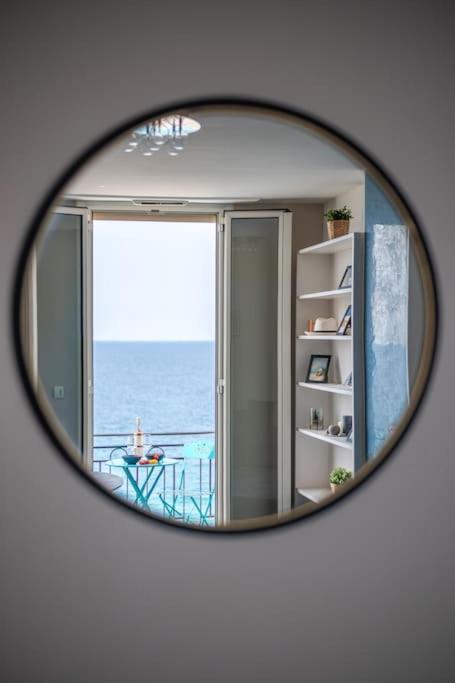 Appartement Le Balcon De La Baie Des Anges à Nice Extérieur photo