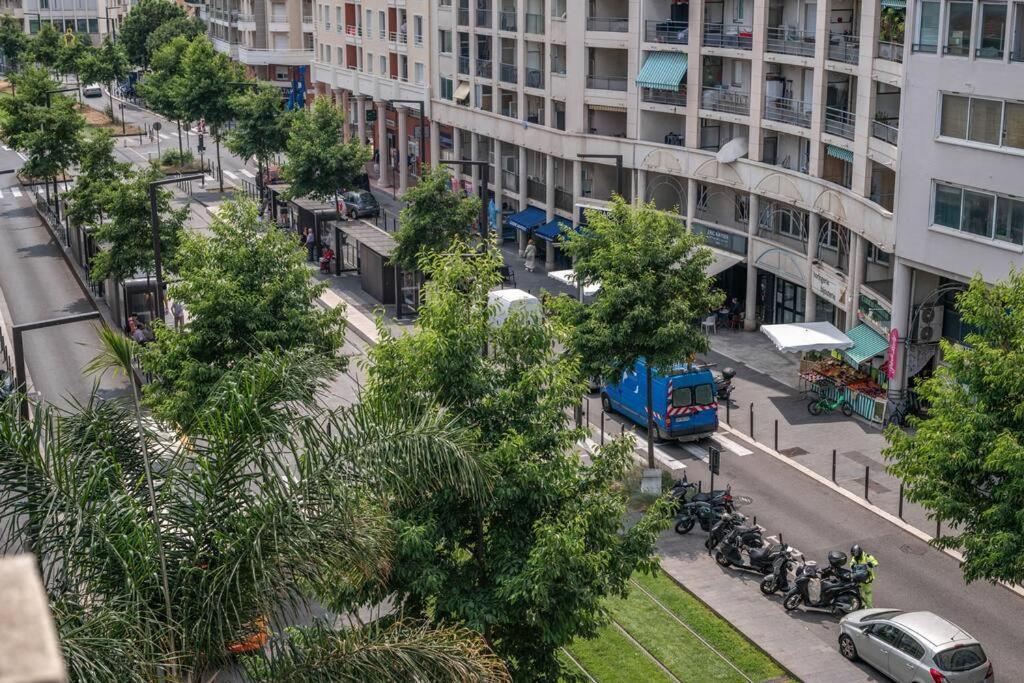 Appartement Le Balcon De La Baie Des Anges à Nice Extérieur photo